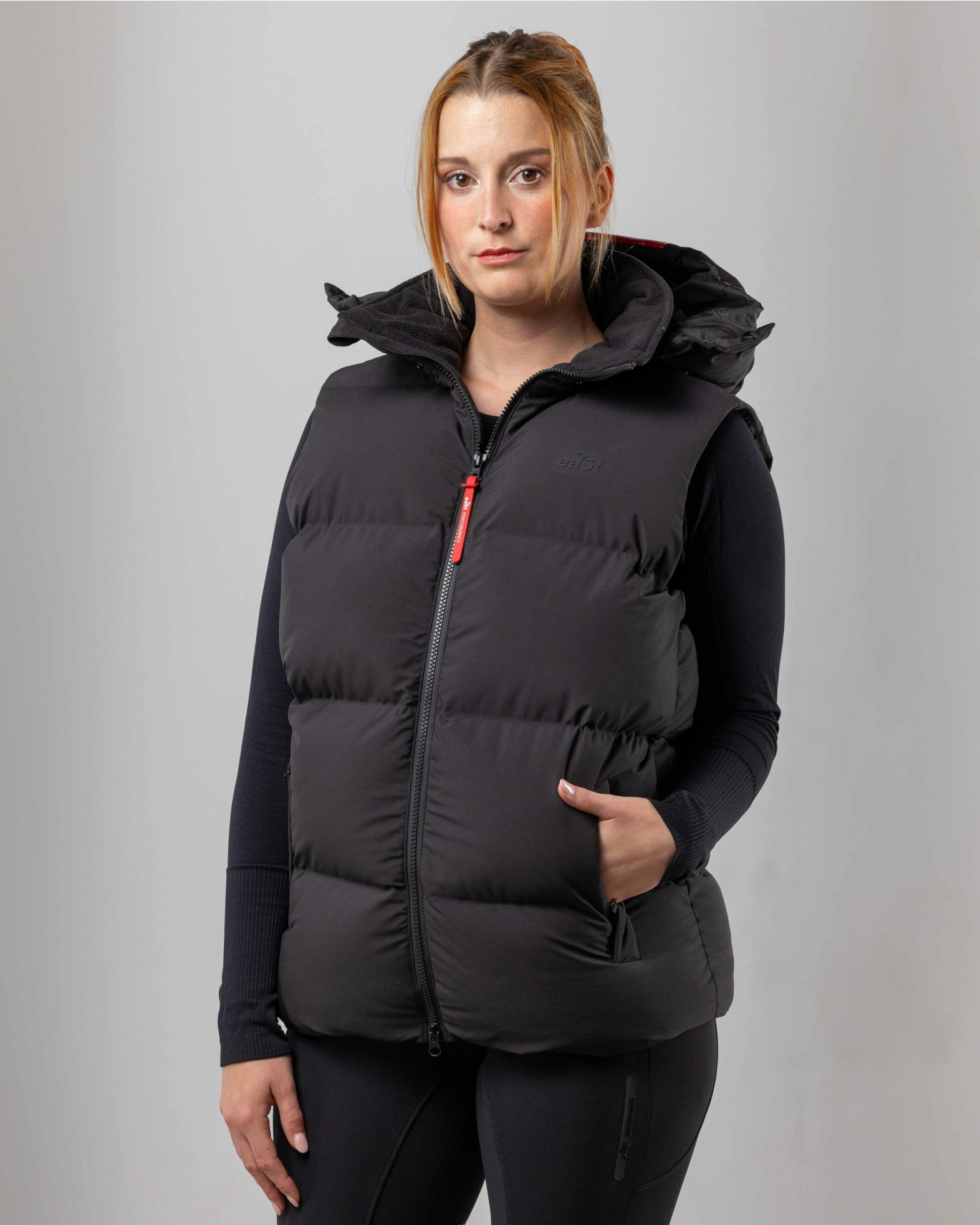 eaSt Performance Puffy Vest black red